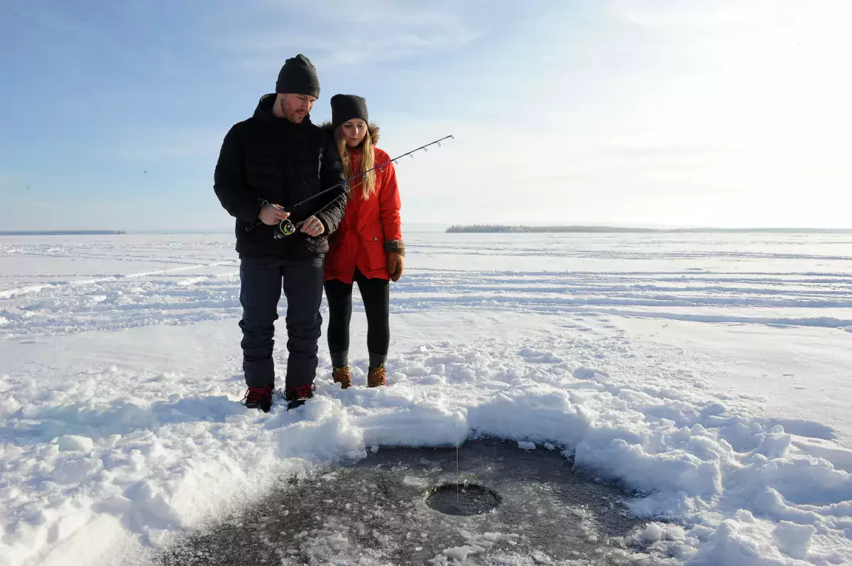 ice fishing cold lake alberta