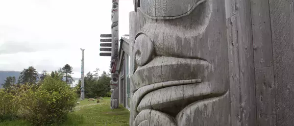 Haida Gwaii Kay 'Lingaay cultural centre Jim Barr