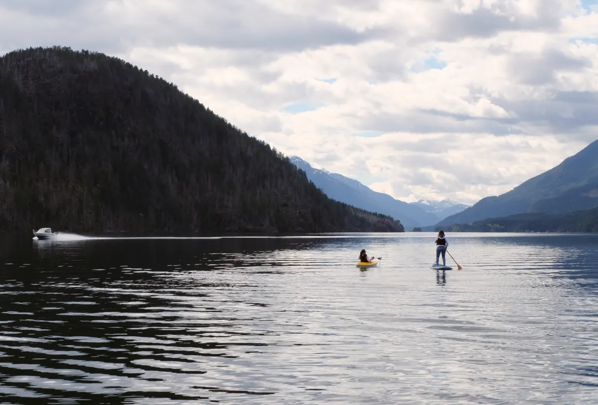 Sproat Lake Port Alberni Paddleboarding Kayaking summer activities