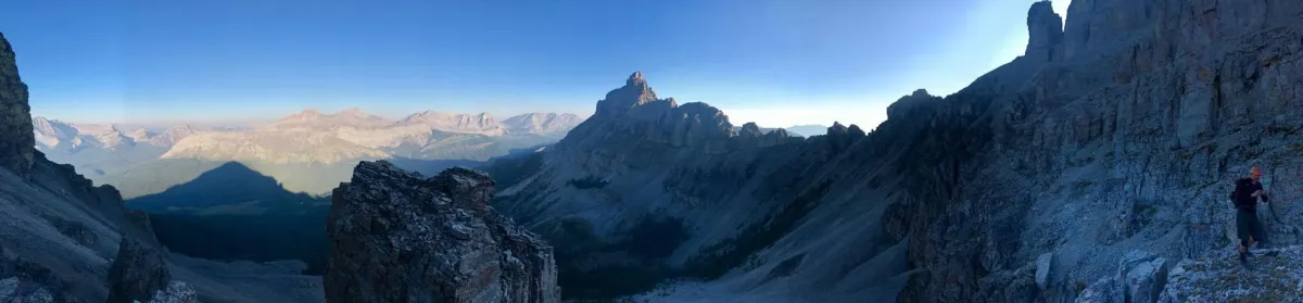 Sweeping views of the Seven Sisters (right of centre) from Crowsnest Mountain