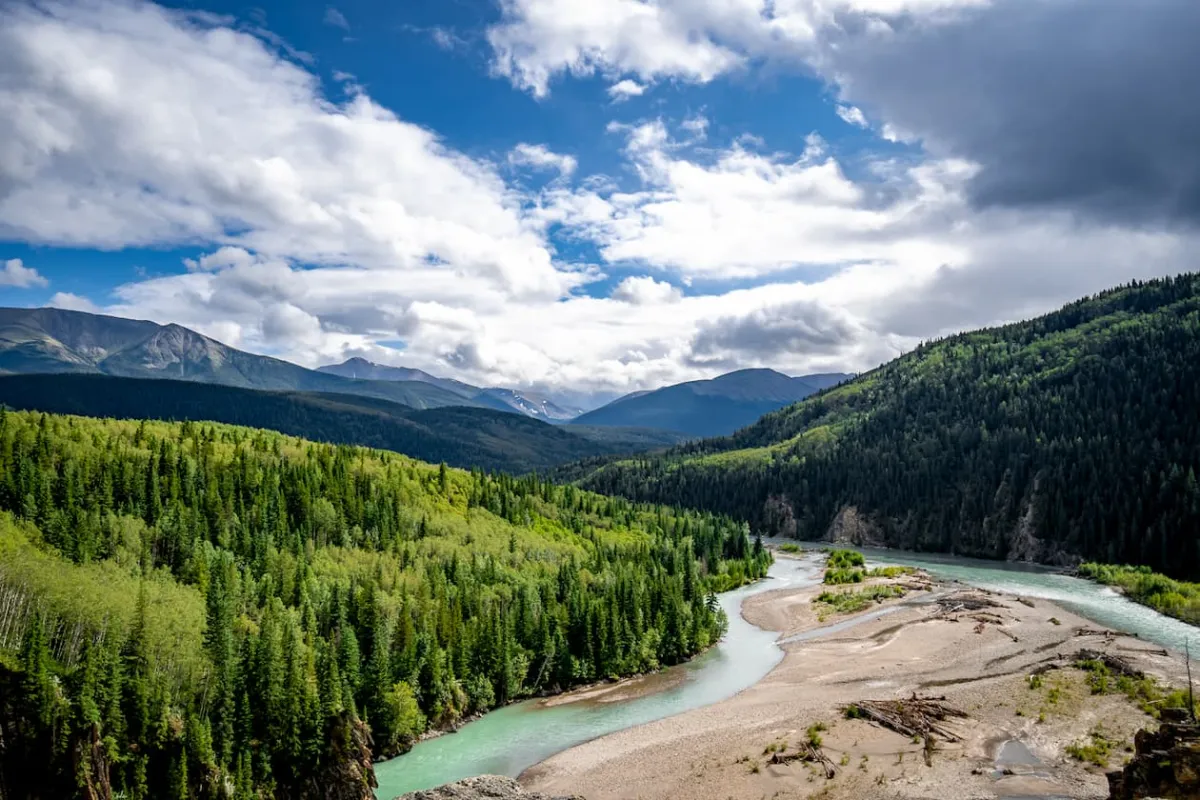 Grande Cache – Vast Wilderness, Magnificent Peaks and Mighty Rivers ...