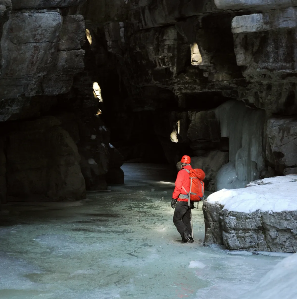 Jasper Alberta Maligne Icewalk 