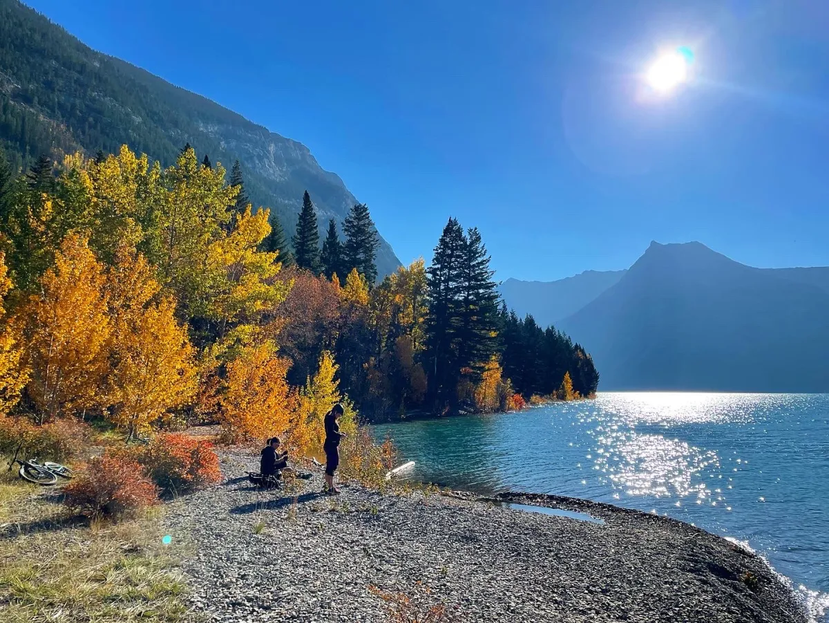 mountain biking Banff Alberta Minnewanka Trail