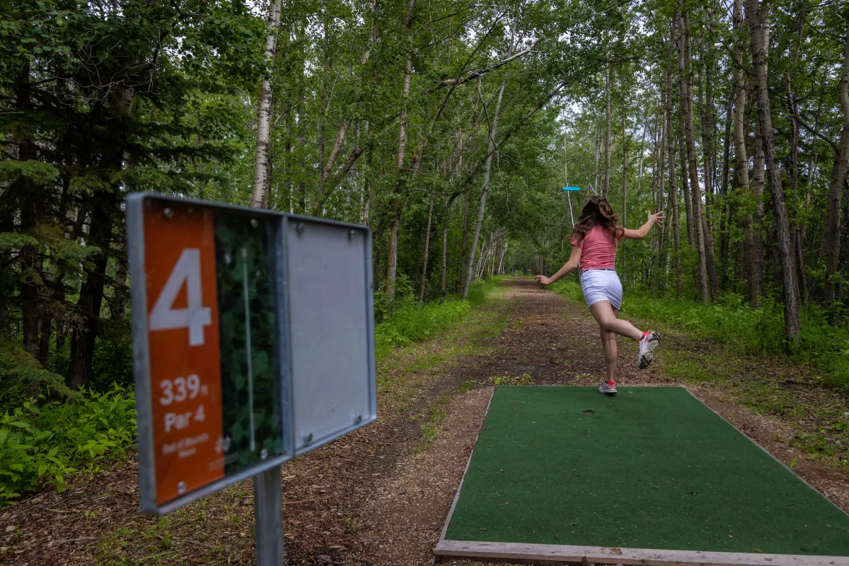 Lac La Biche Alberta disc golf Alexander Hamilton Park Paul Lavoie ZenSeekers