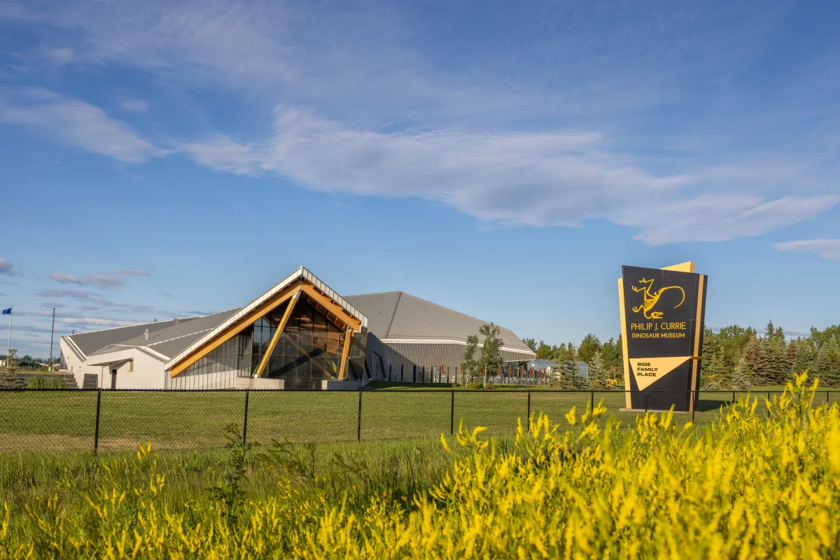 Philip J. Currie Dinosaur Museum Paul Lavoie