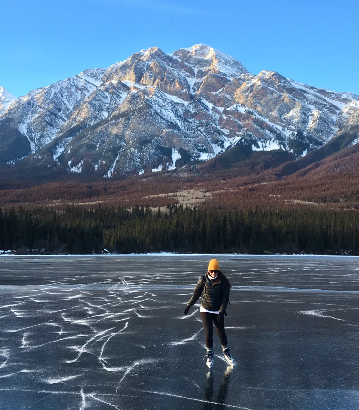 skating Pyramid Lake Jasper AB