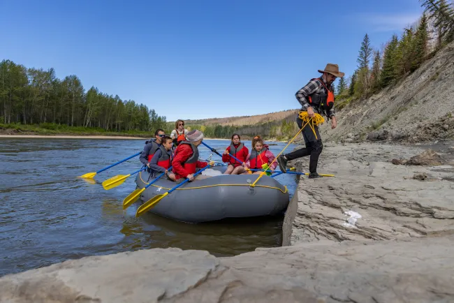 Secrets of the Wapiti Philip J. Currie Dinosaur Museum Paul Lavoie ZenSeekers