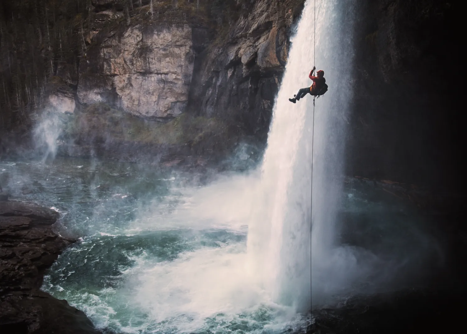Tyler Edey (@tyleredey) rappelling Kakwa Falls
